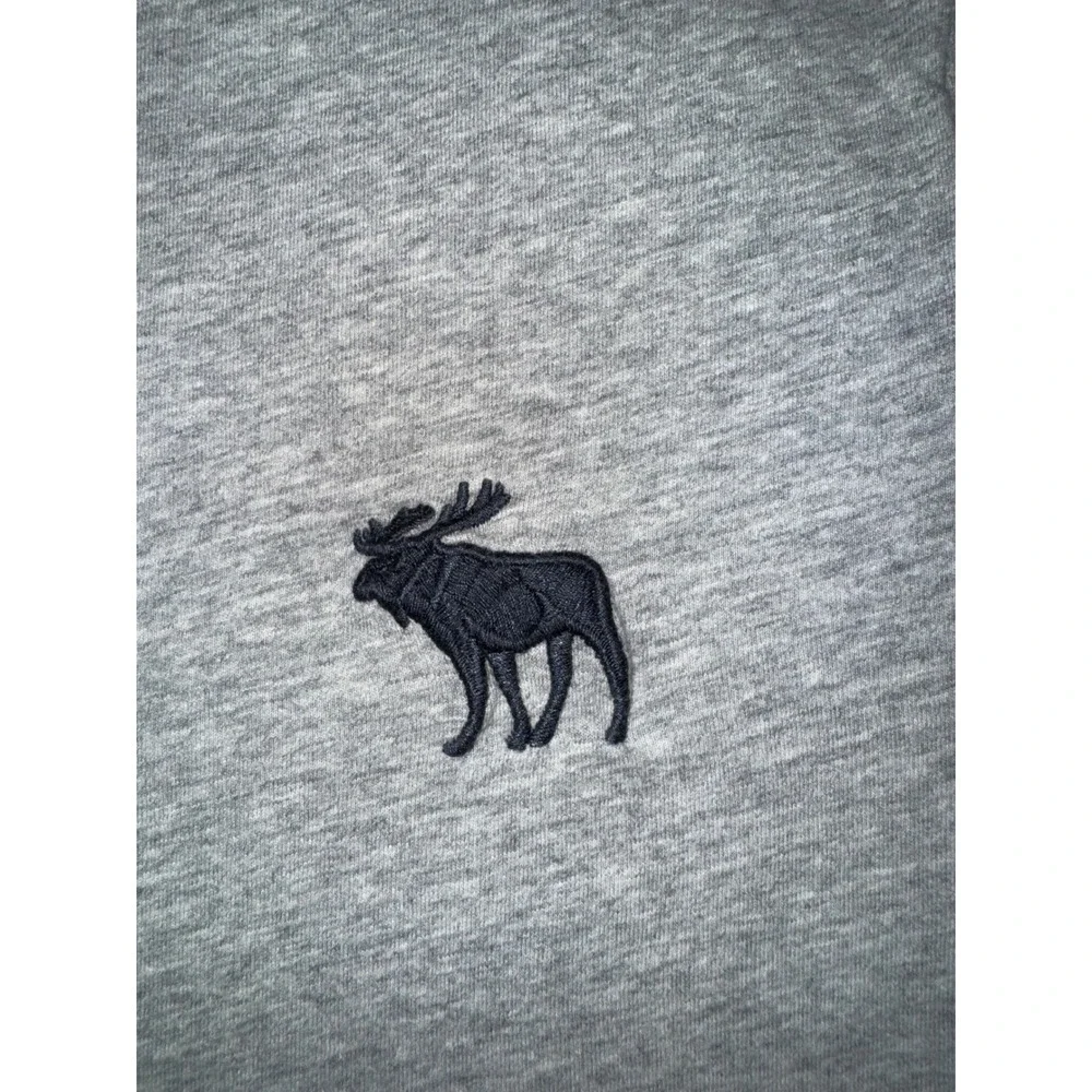 Abercrombie Fitch Vintage Y2K  Gray Short‎ Sleeve T Shirt Moose Logo Size M